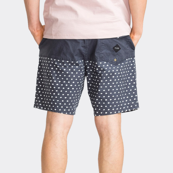 Critical Slide Diamond Panel Trunk - Grua Surf Co.