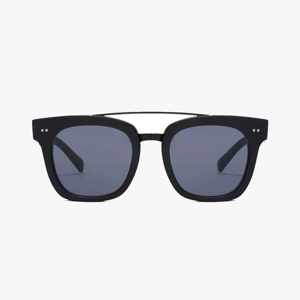 Epokhe Isay - Grua Surf Co.