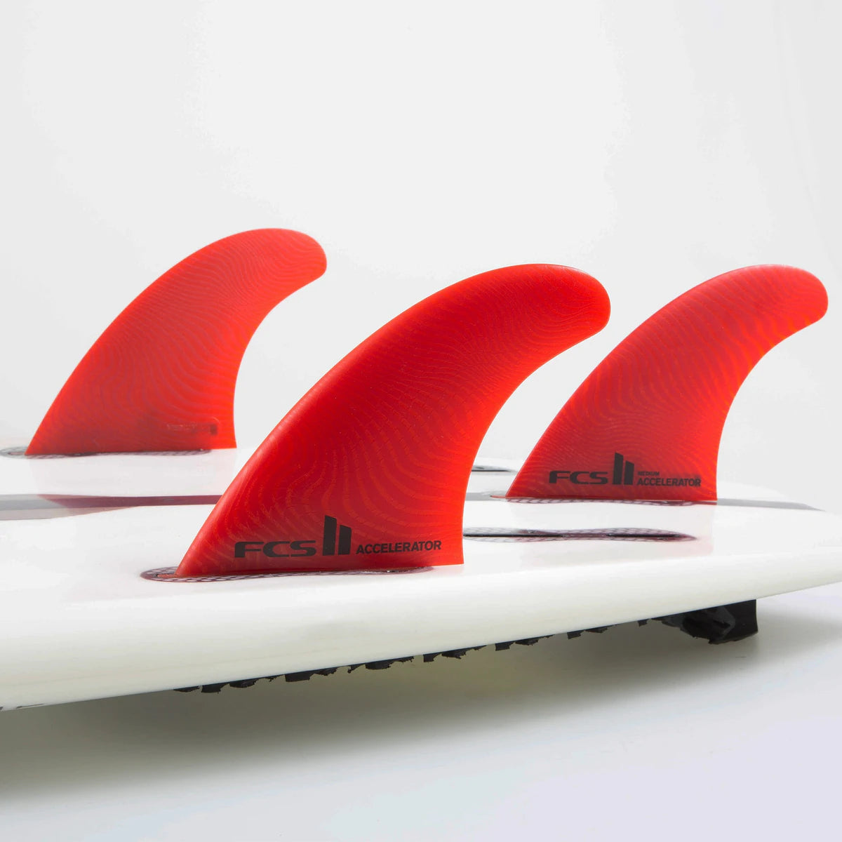 Accelerator Neo Glass Eco Tri Fins