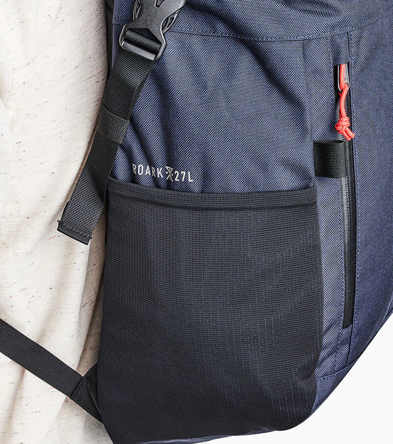 Day Trip Passenger 27L Bag
