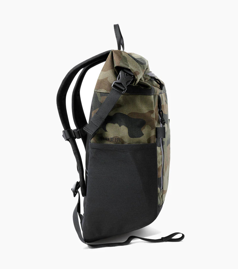 Day Trip Passenger 27L Bag