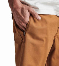 Layover 2.0 19'' Stretch Travel Short - Grua Surf Co.